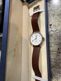 Rodina automatic watch (Nomos Homage)