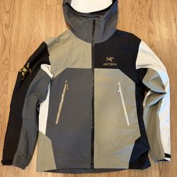 Arc'teryx Beams Multi-Color Block Hooded Jacket Men's M