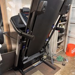 Pro Form 500 Treadmill 