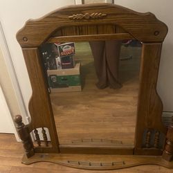 Mirror That Sits On top Of Dresser