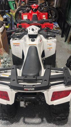 2 ATVs in very good condition. 2022
