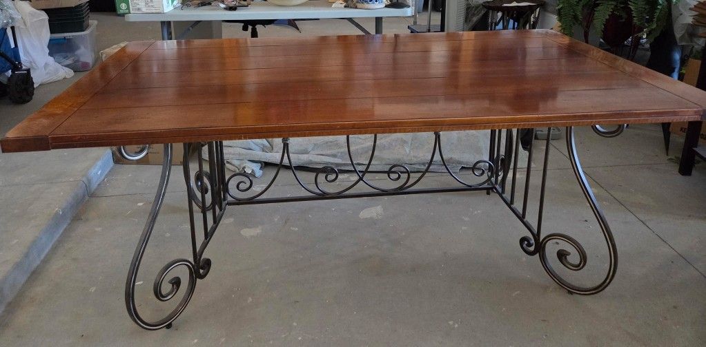 Solid wood top dinning table.