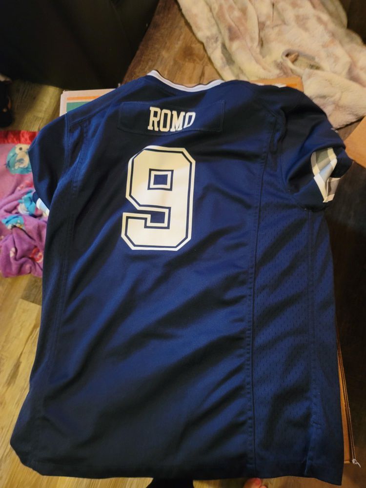 Official Romo jersey