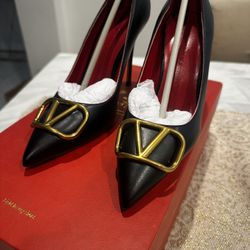 Valentino Shoe