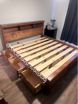 King bed with drawers - No mattress