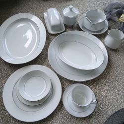 Crown Victoria Lovelace China 