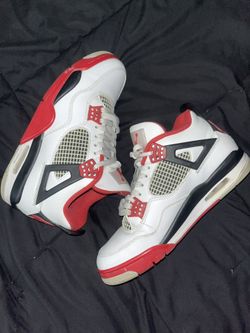 Jordan 4s Fire Reds