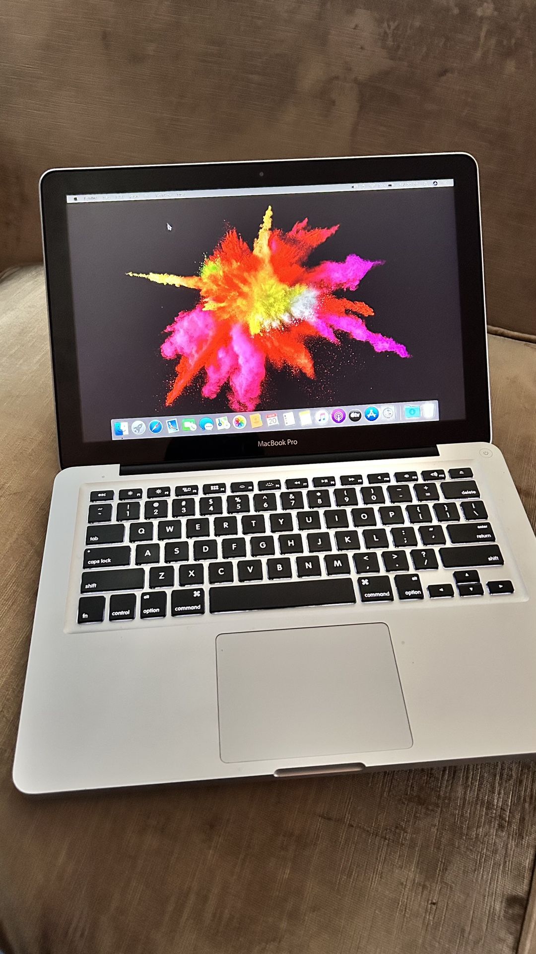 Apple MacBook Pro 13” I5/8GB/256GB SSD $140