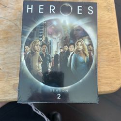 Hero’s Season 2 DVD Set
