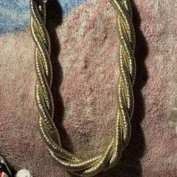 Vintage Gold Metallic Rope Necklace