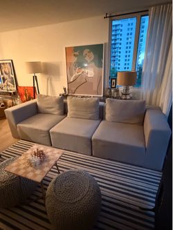 Modani  gray sectional  sofá  3 pieces