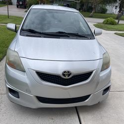 2009 Toyota Yaris