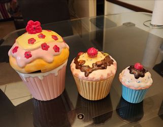 Ceramic cupcake jars