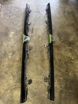 Jeep Gladiator OEM Rock Rails