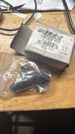Ultra 8 Abs Wheel Speed Sensor 1J0 927 803