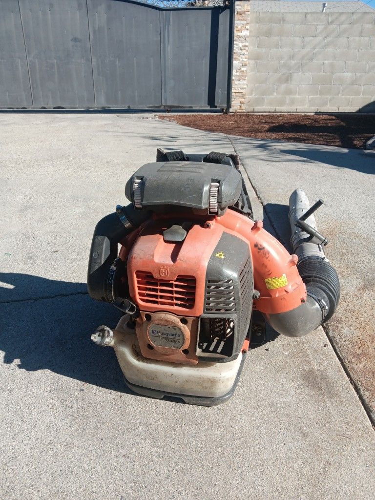 Commerical Blower Husqvarna 