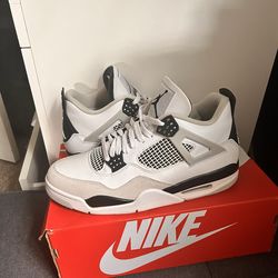 Jordan 4 Military Black