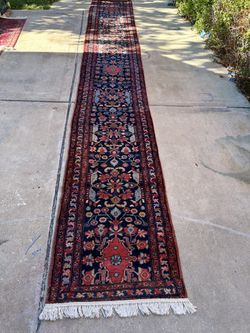 Persian Hand Made Vintage Saroukh Runner 