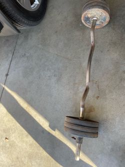 Curl bar 60 pounds on plates