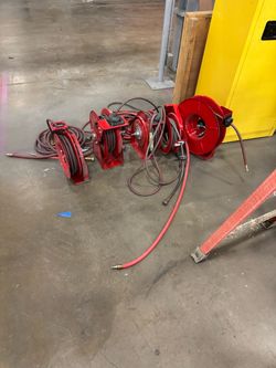 Air hose reels