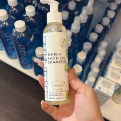 Blender And Brush Shampoo 