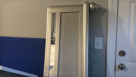 Free bed frame Full size