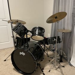 8 Pcs drum Set