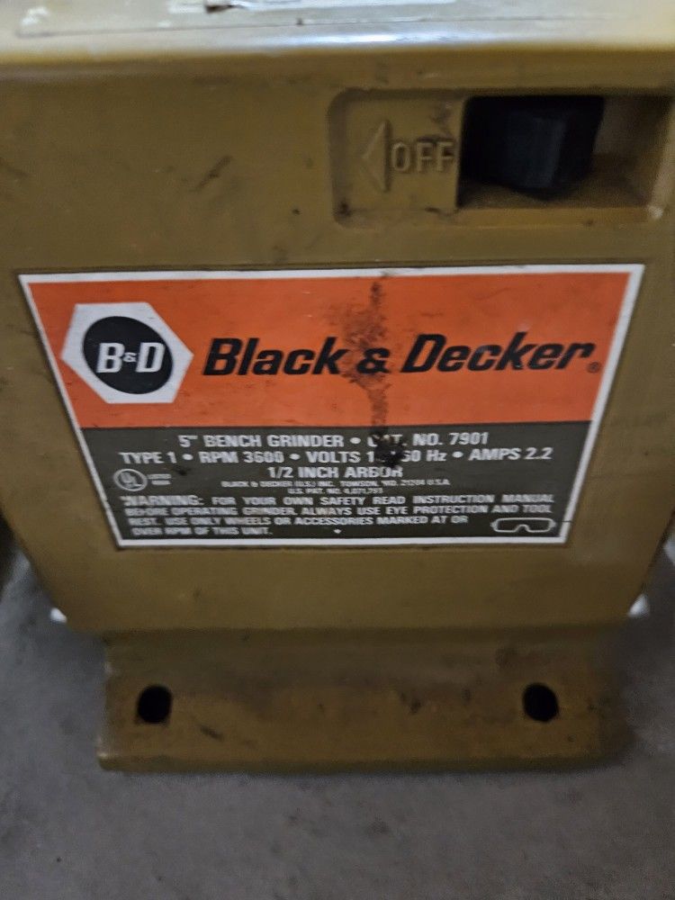 BLACK & DECKER #7901 2.2A 3600-RPM 5" BENCH GRINDER 1/2" ARBOR VINTAGE & TESTED