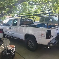 Use    RAck   short bed  $390  or complete truck $4,900) 2003   4x4   2500 HD