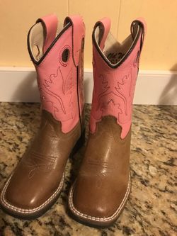 Botas de niña size 9-10 new