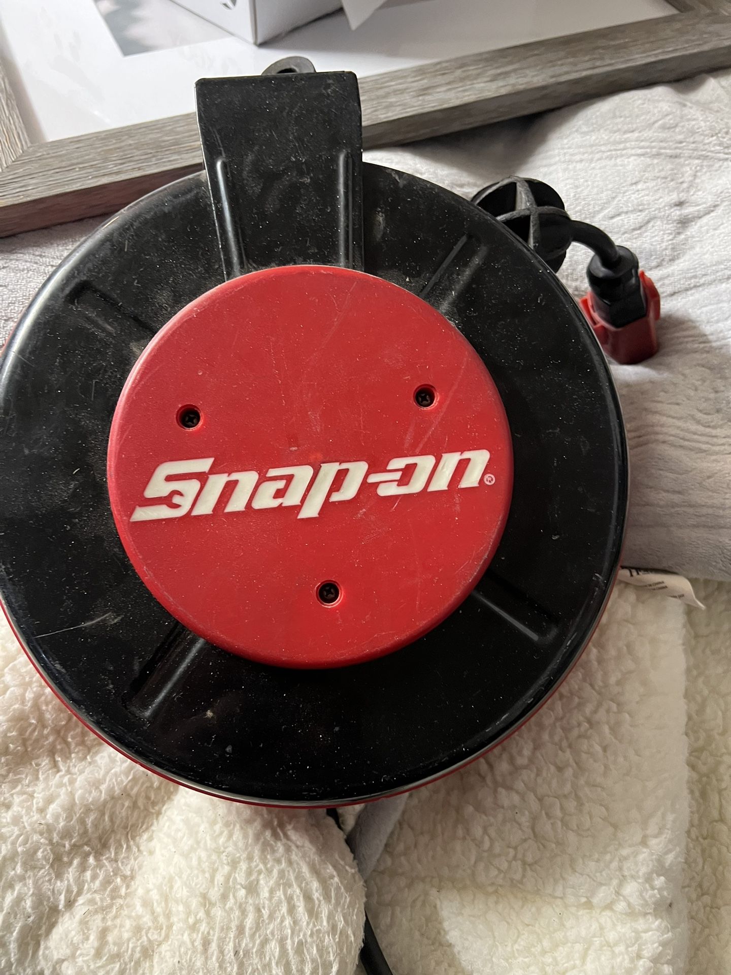 Rectractable Extensión Cord Snap On