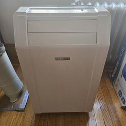 UBERHAUS 3 in 1 portable ac 12,000btu - Used Kike Newn