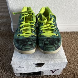 Kobe 9 Easter Size 8