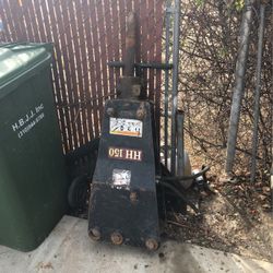 Huskie HH 150 Breaker