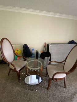 Stuffs bed chair table water bottle bed frame with bed