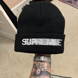 Supreme motion beanie