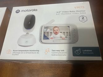 Motorola 5.0 video baby monitor