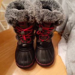 Euc- Girls London Fog Insulated Snow Boots