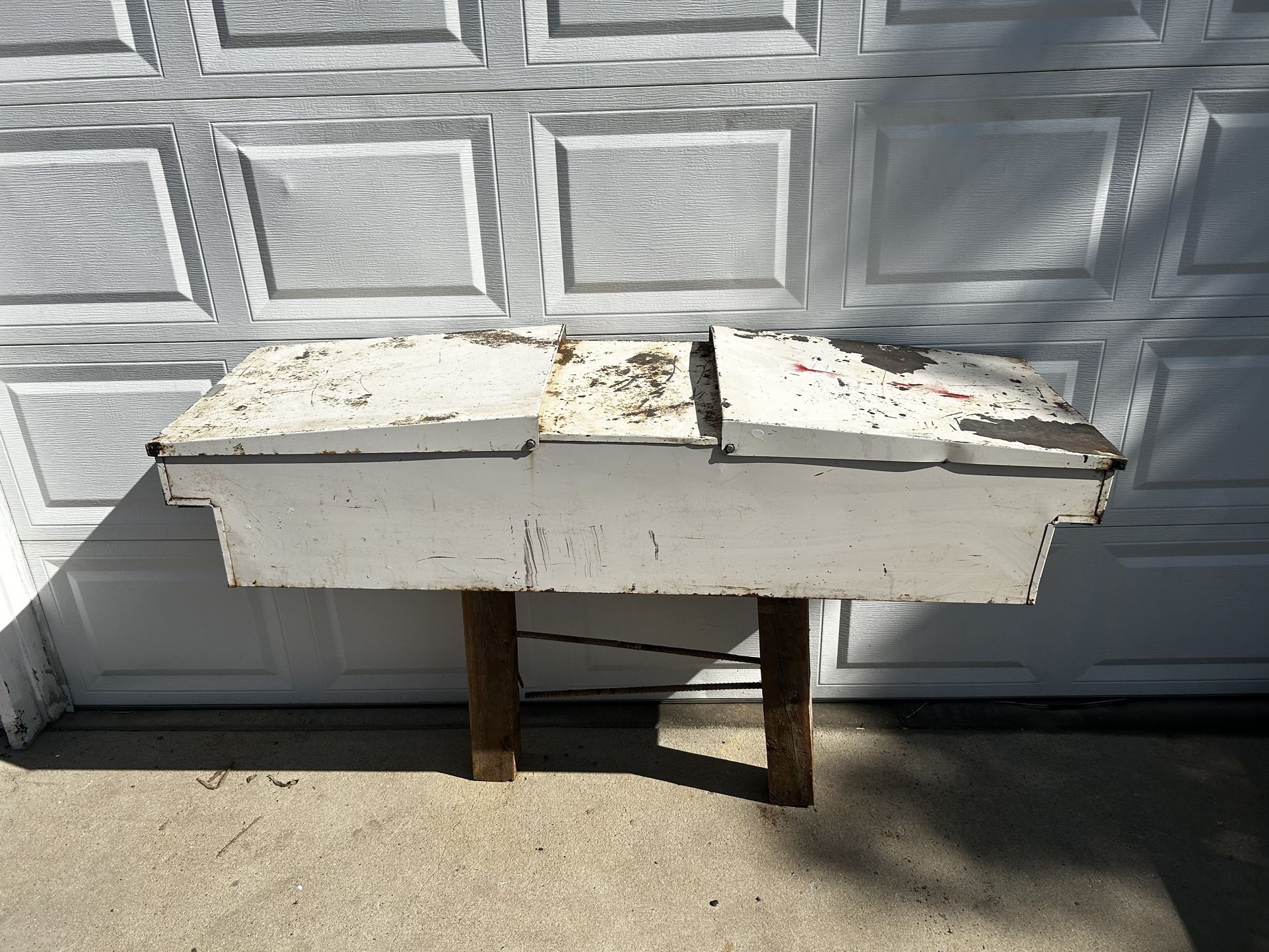 16” X 18” Truck Tool Box