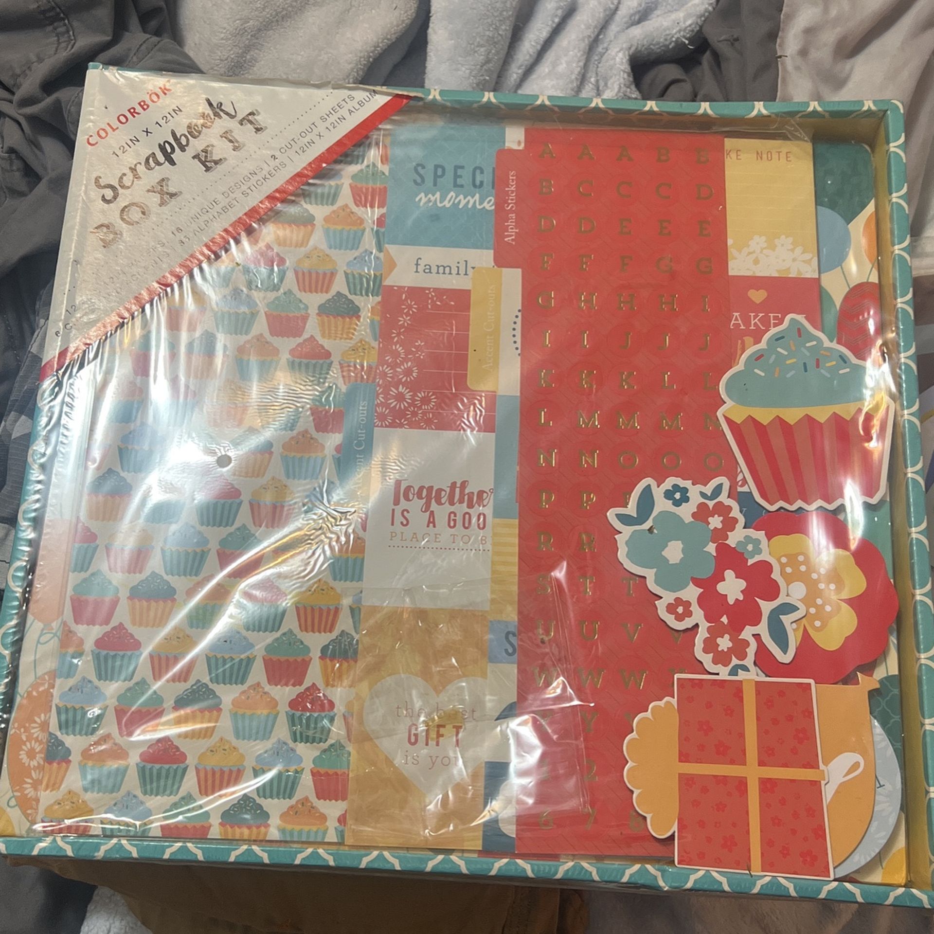 Scrapbook Box Kit 