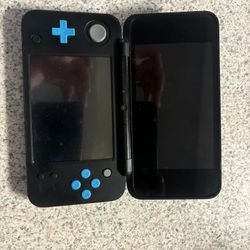 “New” Nintendo 2DS XL 
