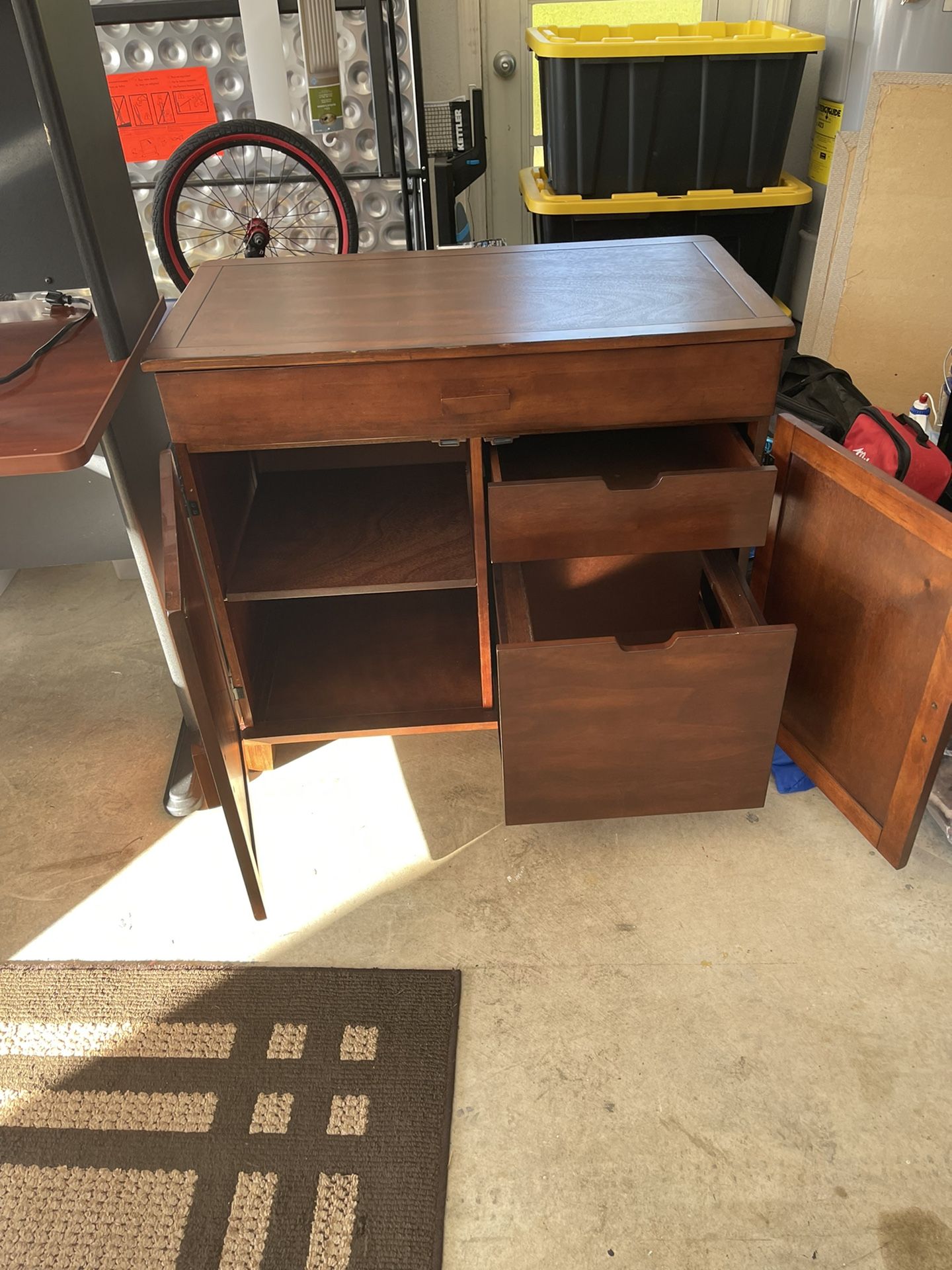 Filing/ Storage Cabinet