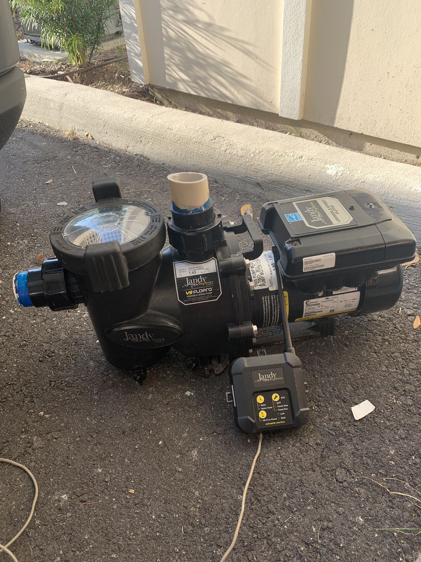 V S Pool pump with Wi-Fi control