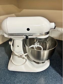 Classic kitchen aid mixer
