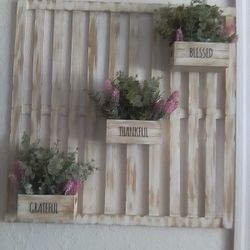 Plant Stepping Wall Decor 
