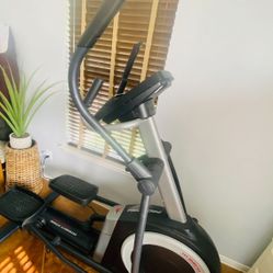 Proform IFit Elliptical With 1 Year IFit Coach Membership