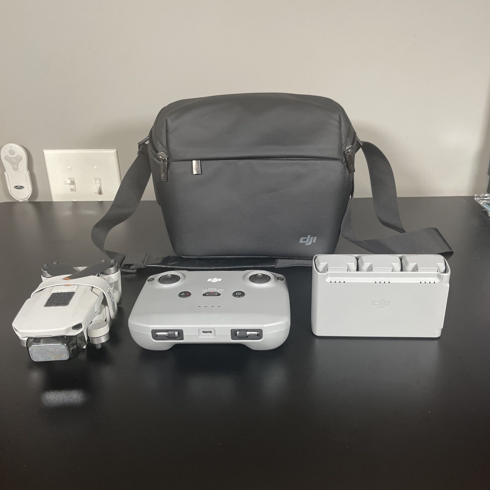 DJI Mini 2 w/ Fly More Kit