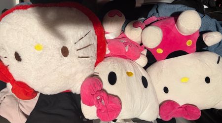 Hello kitty plush