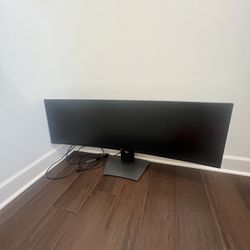 Dell UltraSharp 49” Monitor 