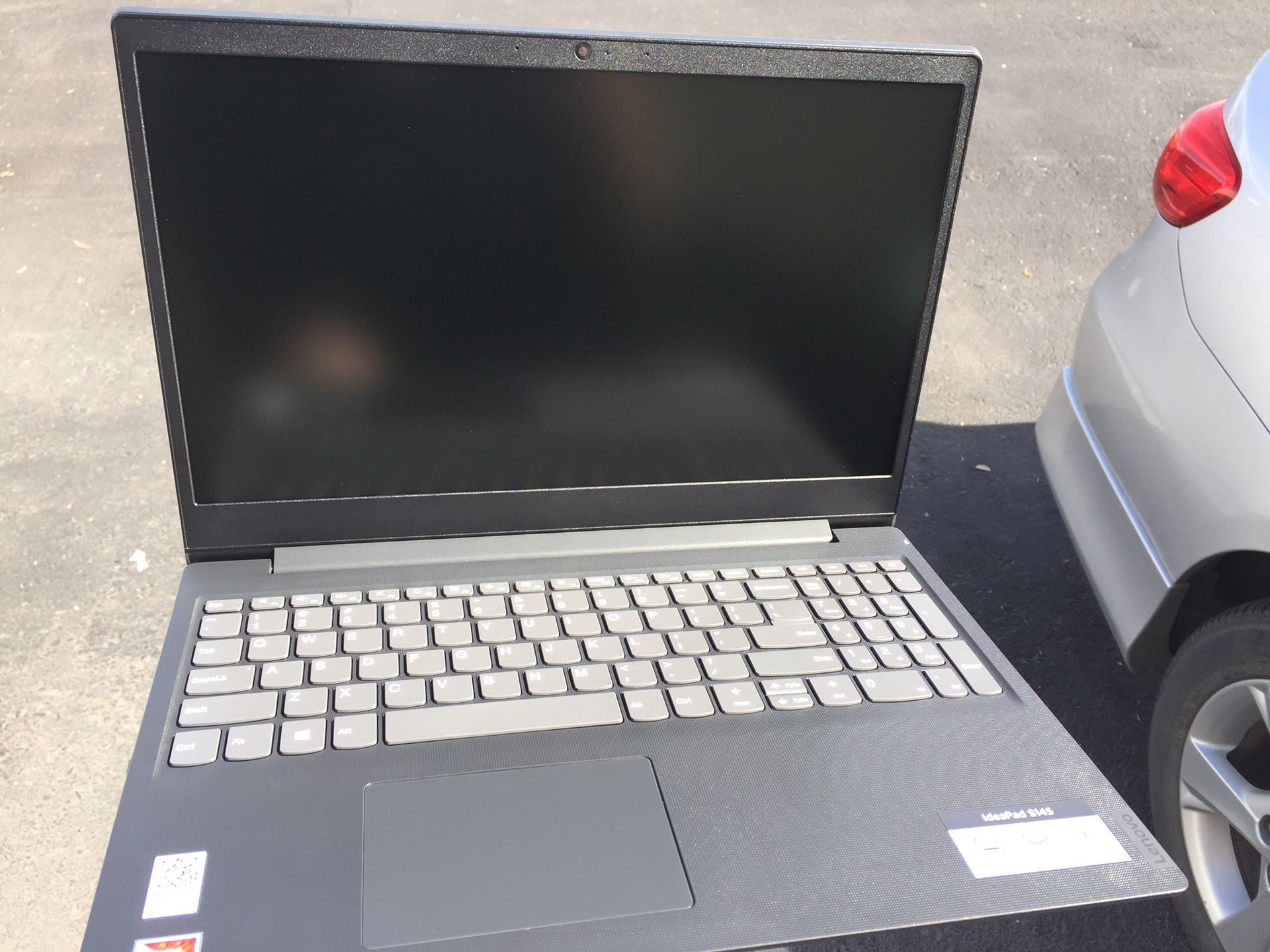 Lenovo Laptop S145